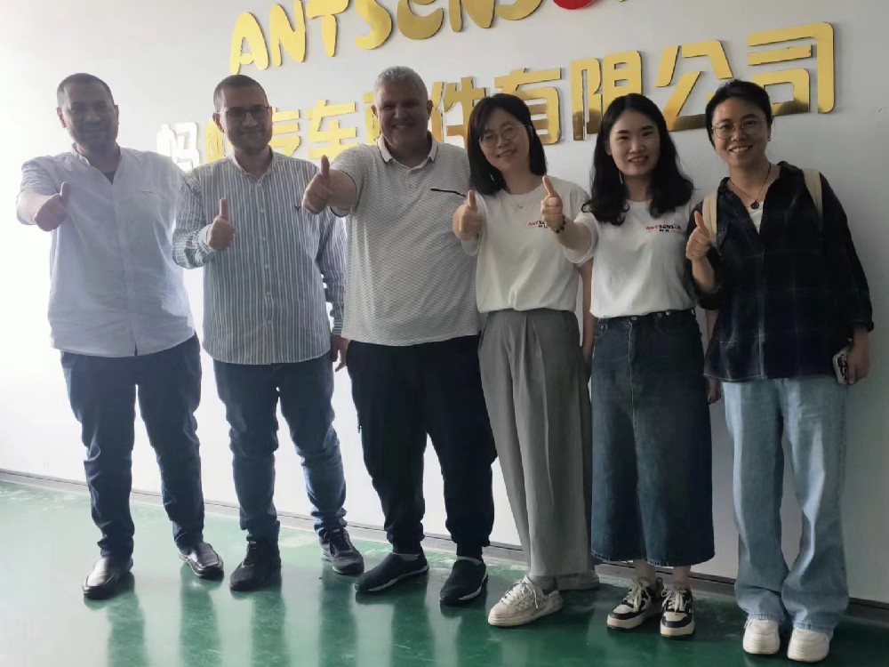 Noticias de la empresa---Bienvenido a los clientes de Egipto a visitar nuestra empresa